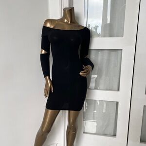 Chic Black Off-Shoulder Long Sleeve Dress